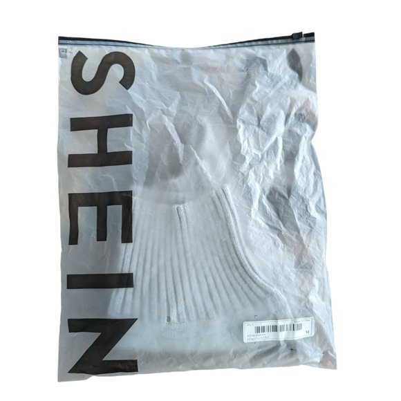 Women's NWT SHEIN ribbed knit solid cami crop top, grey, size M - Picture 4 of 4